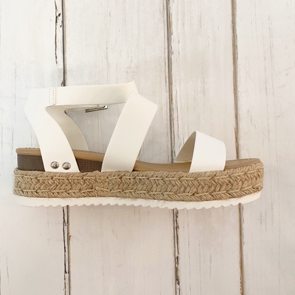 Soda Espadrille Flatform Sandals White New without box - Picture 1 of 7